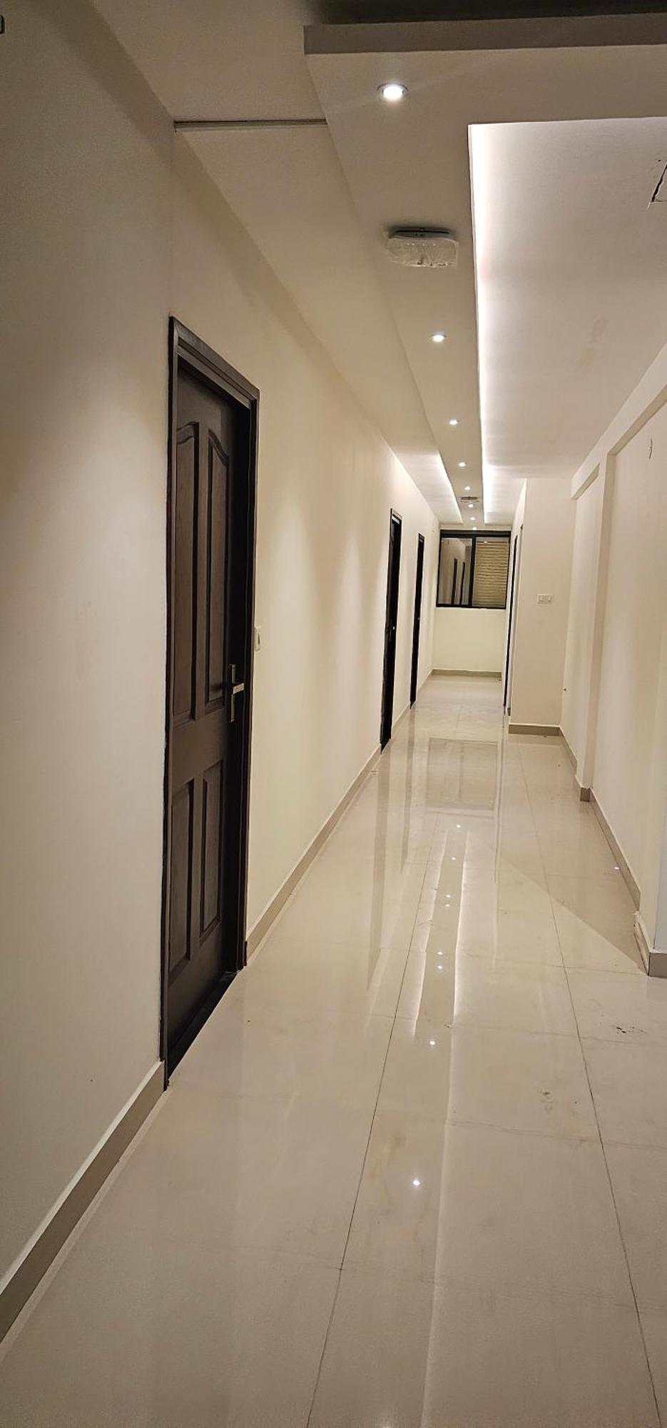 Blueway Residency Downtown Hotel トリバンドラム エクステリア 写真